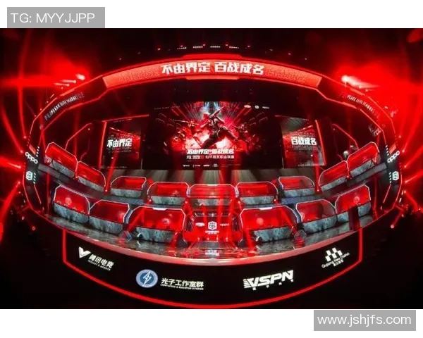 重庆足球队在精英赛中的实力展现与战术分析 重庆足球队在精英赛中的实力展现与战术分析